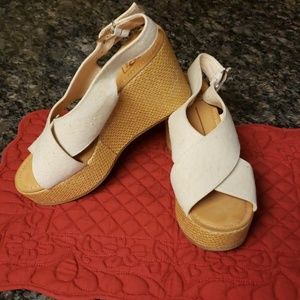 Dolce Vita high heels sandals